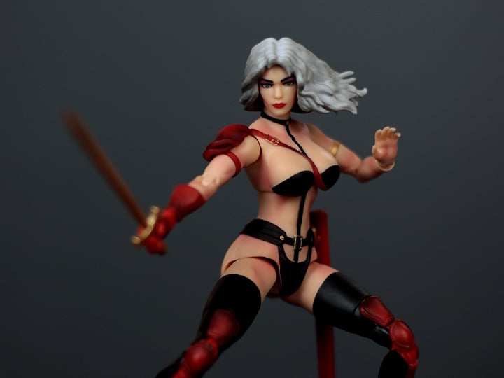 Executive Replicas - Heavy Metal Taarna 1/12 Scale